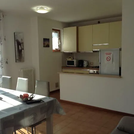 Marty & Gio Apartment *